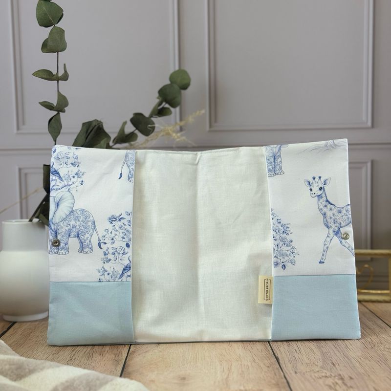 Protège carnet de santé - Motifs Toile de jouy bleu