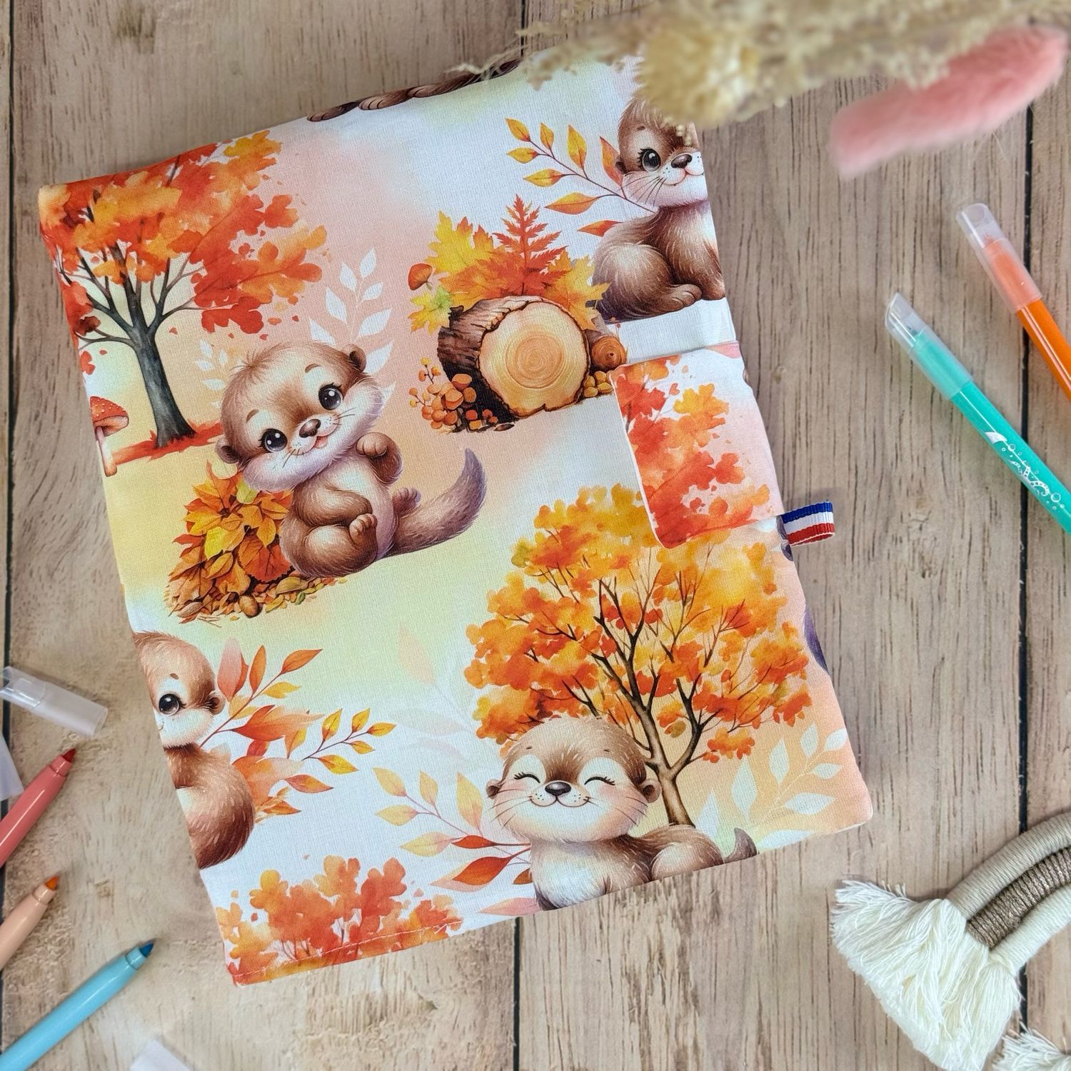 Cahier de coloriage lavable et son pack de feutres 
