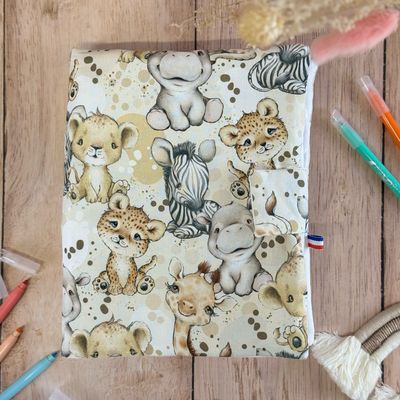 Cahier de coloriage lavable et son pack de feutres 
