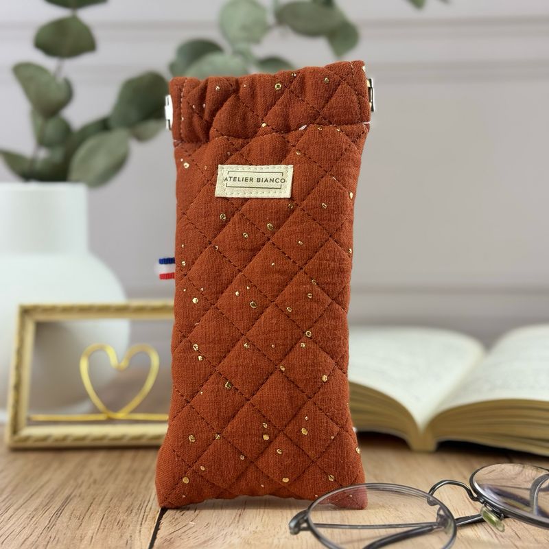 Etui à lunettes matelassé
