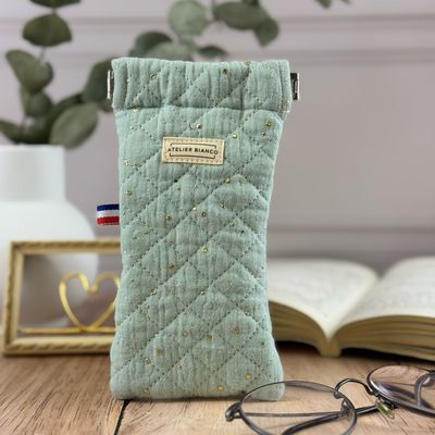 Etui à lunettes matelassé