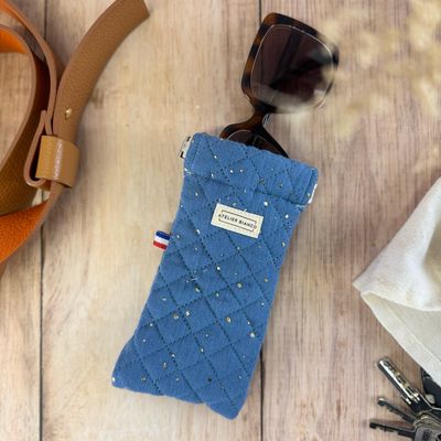 Etui à lunettes matelassé