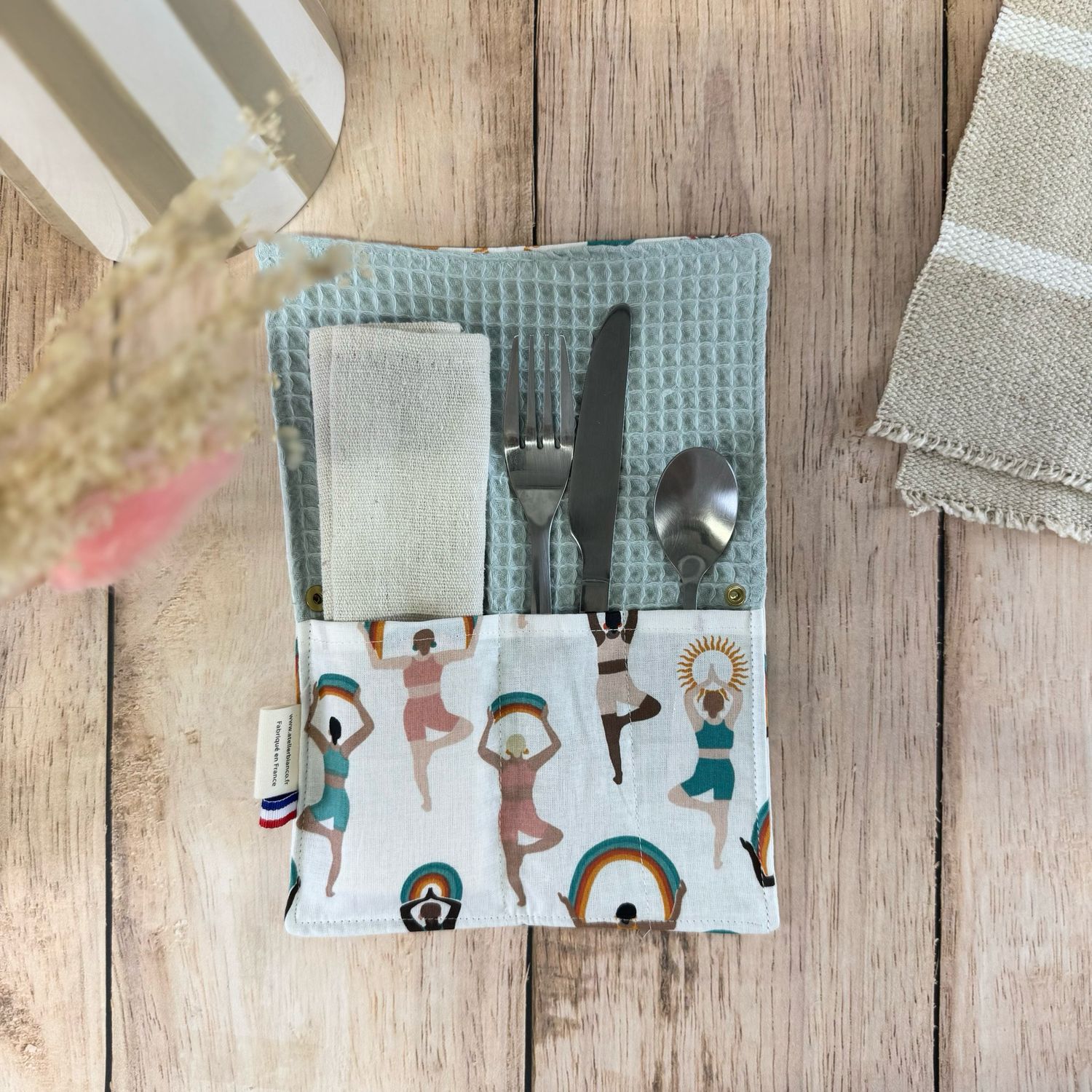Pochette Multi-Usages – Couverts, Brosse à dents & Dentifrice