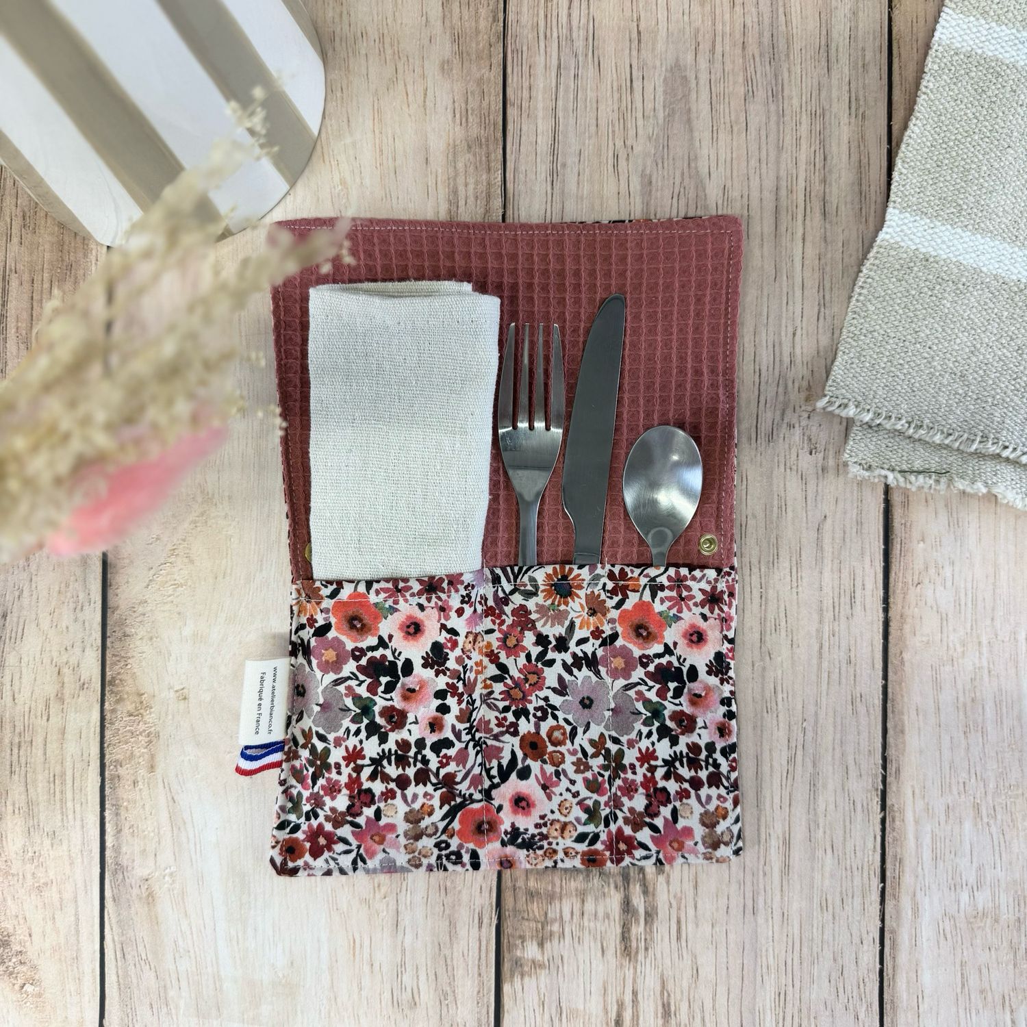 Pochette Multi-Usages – Couverts, Brosse à dents & Dentifrice