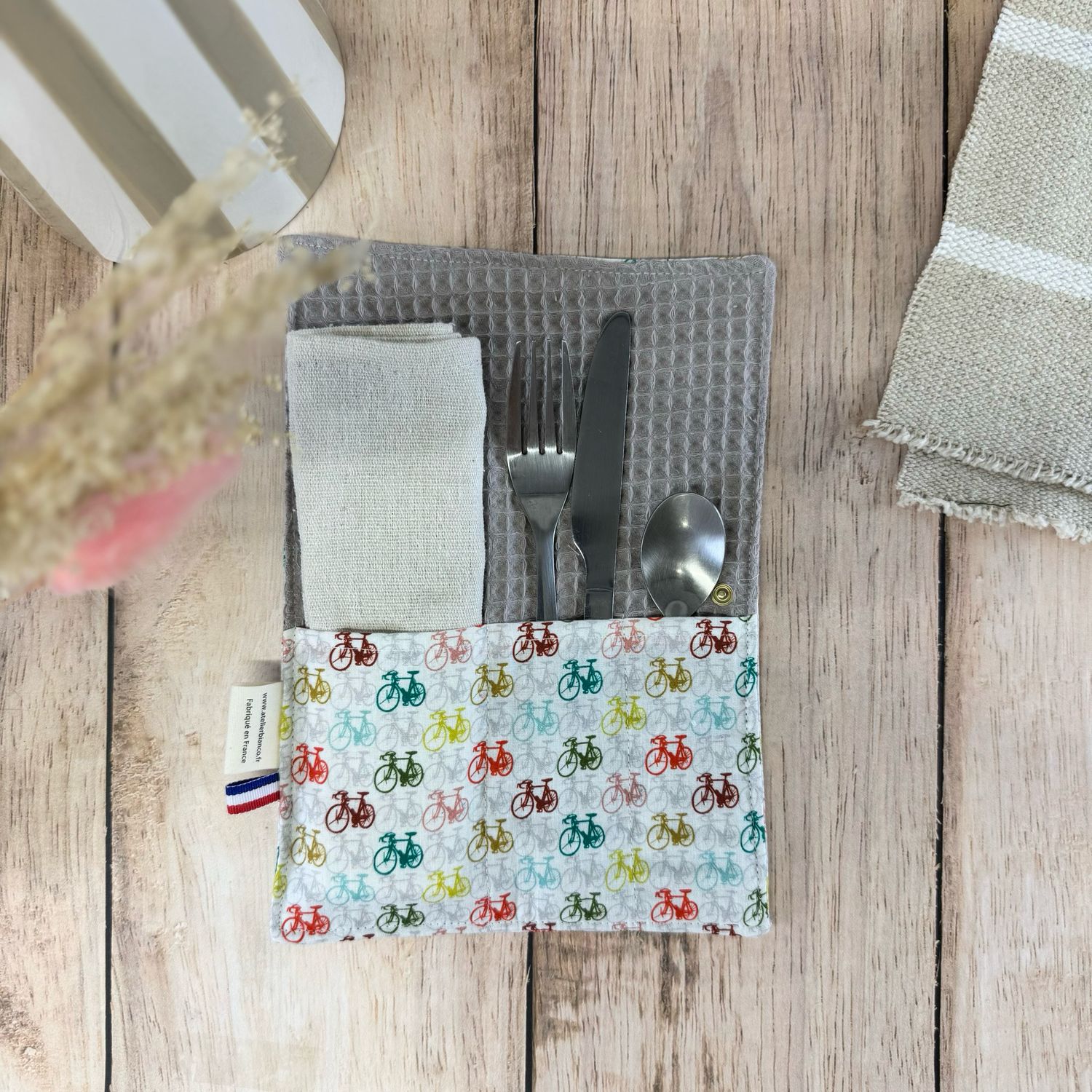 Pochette Multi-Usages – Couverts, Brosse à dents & Dentifrice