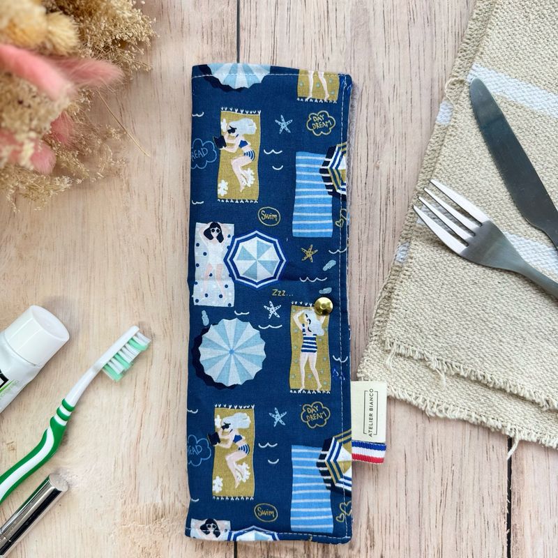 Pochette Multi-Usages – Couverts, Brosse à dents & Dentifrice