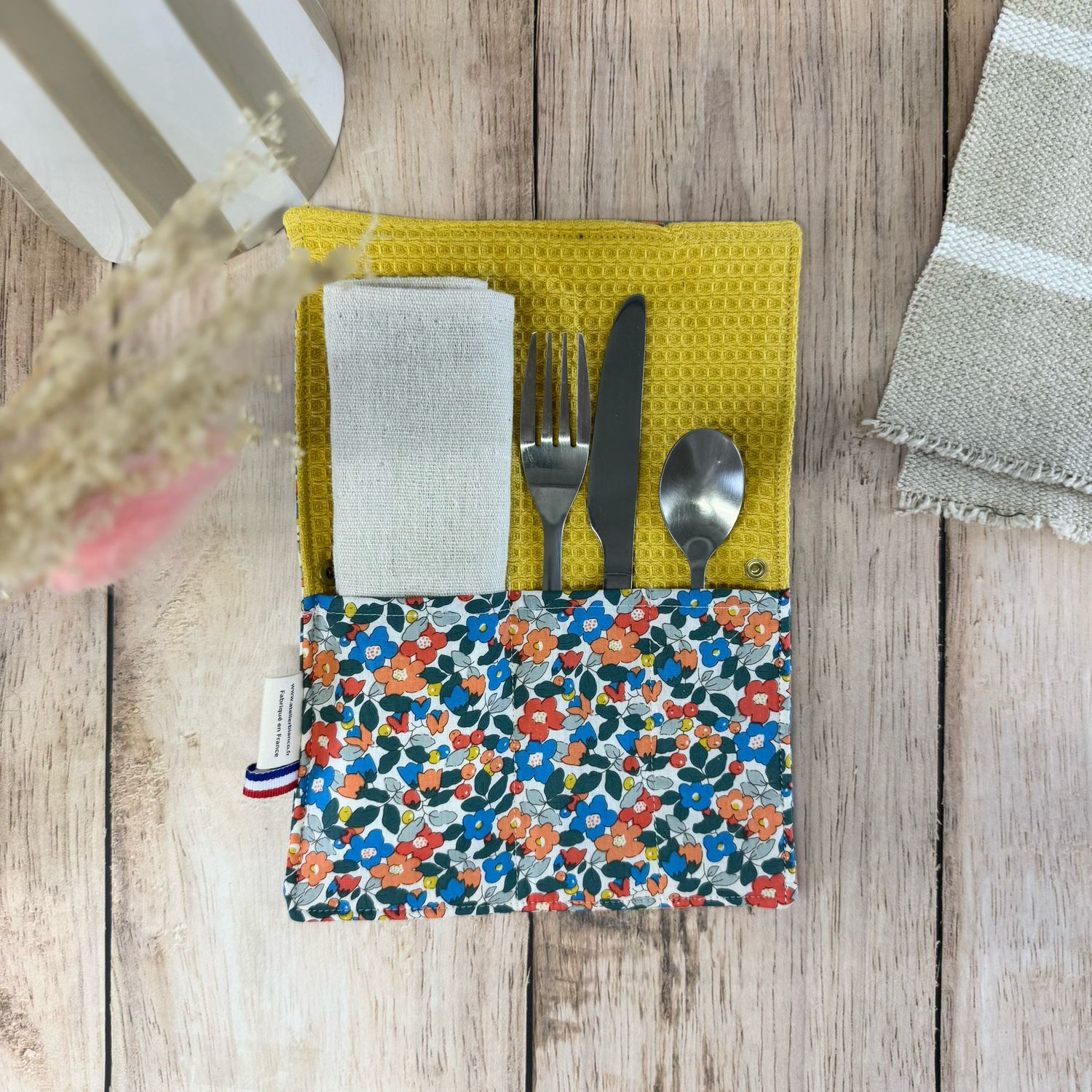 Pochette Multi-Usages – Couverts, Brosse à dents & Dentifrice