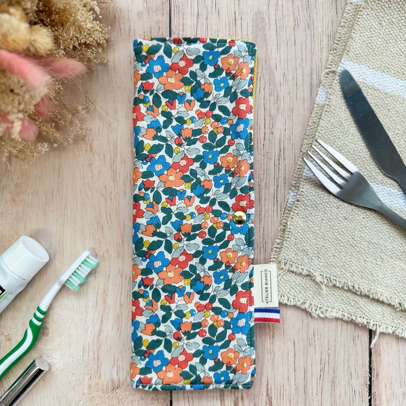 Pochette Multi-Usages – Couverts, Brosse à dents & Dentifrice