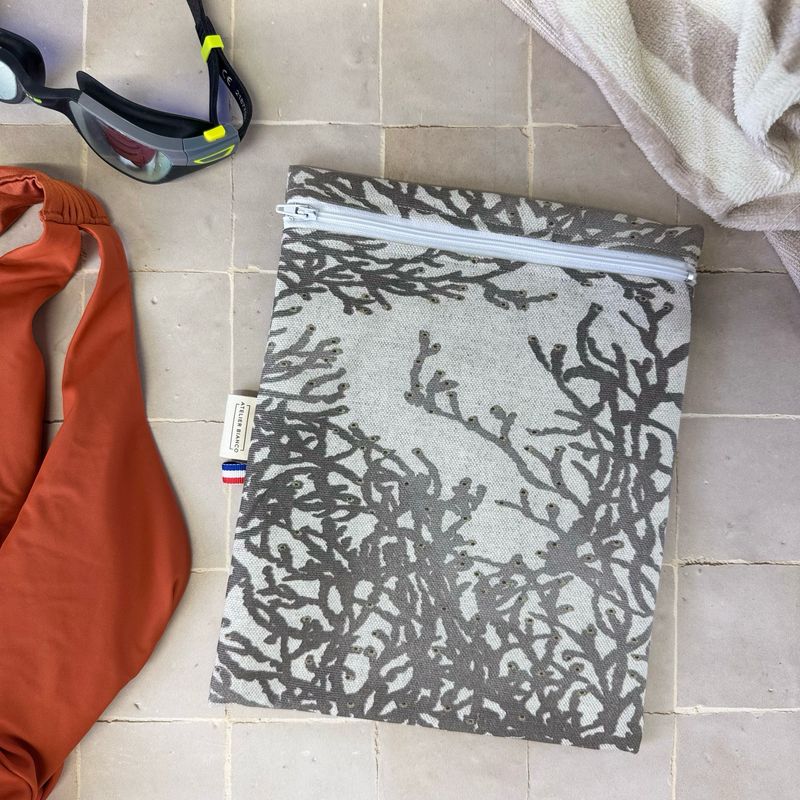 Pochette imperméable - Nomade et multifonction