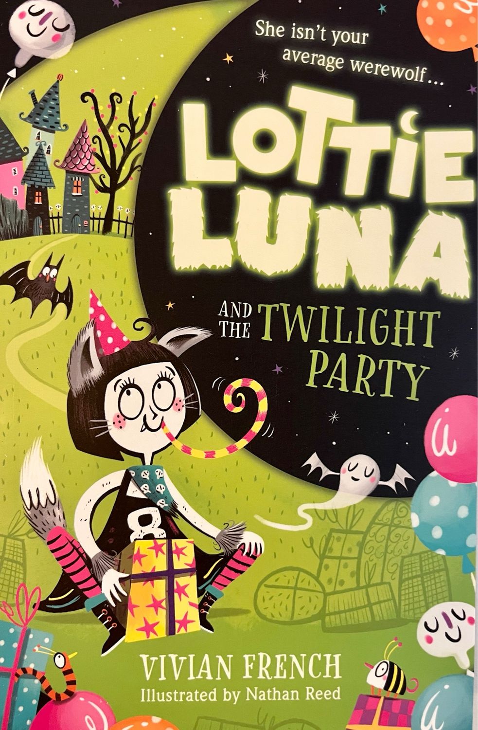 Lottie Luna And The Twilight Party