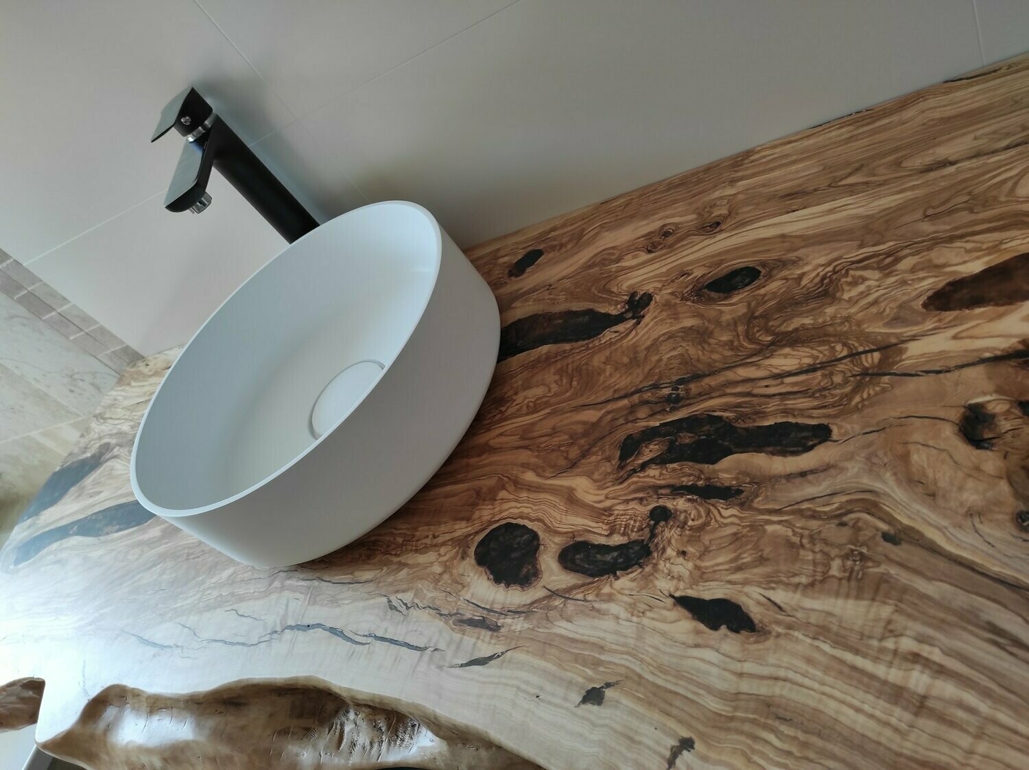 Waschtischplatte olivenholz 60 x 50 x 5