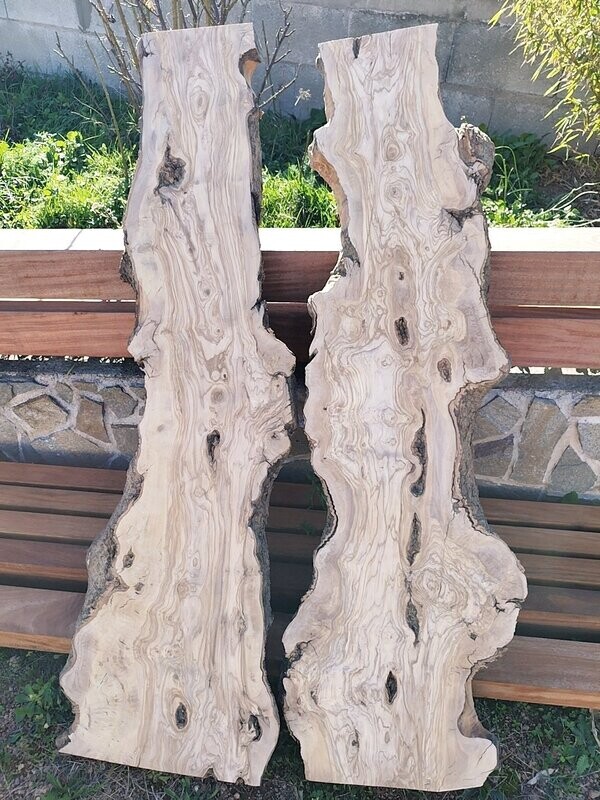 Lot de 2 planches bois brut d'olivier