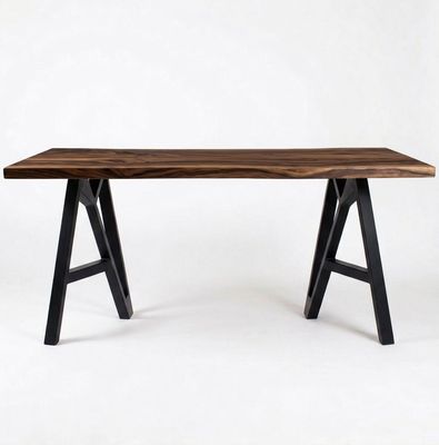 Pieds de table tréteaux en acier noir – style architectural Pieds de table ATELIER sur mesure en métal noir, piètement tréteau en A double. Contemporain et industriel architectural.