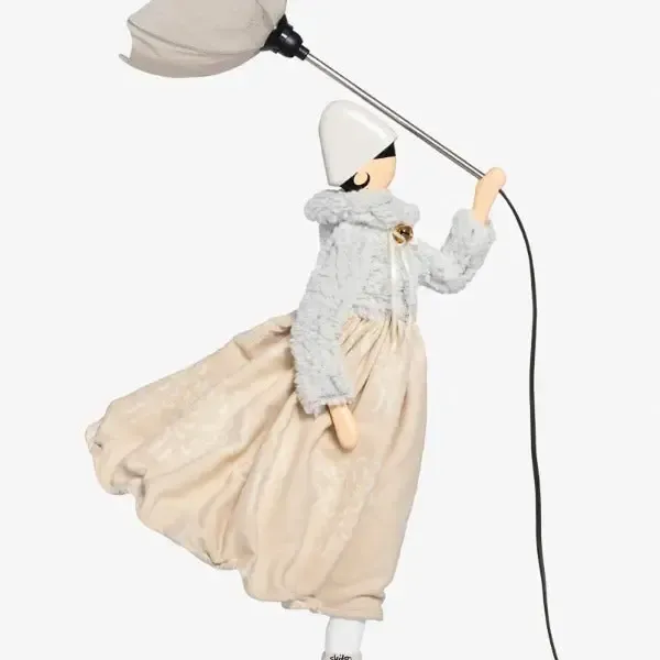 Dolly_lady_lamp