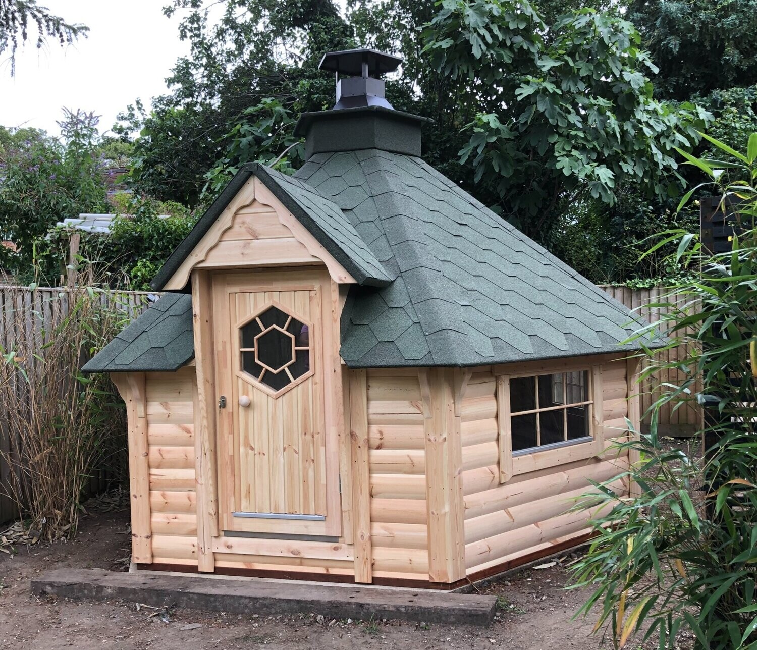 Barewood Garden Buildings | Premium BBQ Hut 9.2