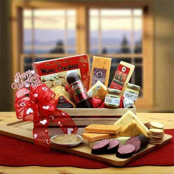 Valentine's Sausage and Cheese Gift Box Valentine's Sausage and Cheese Gift Box