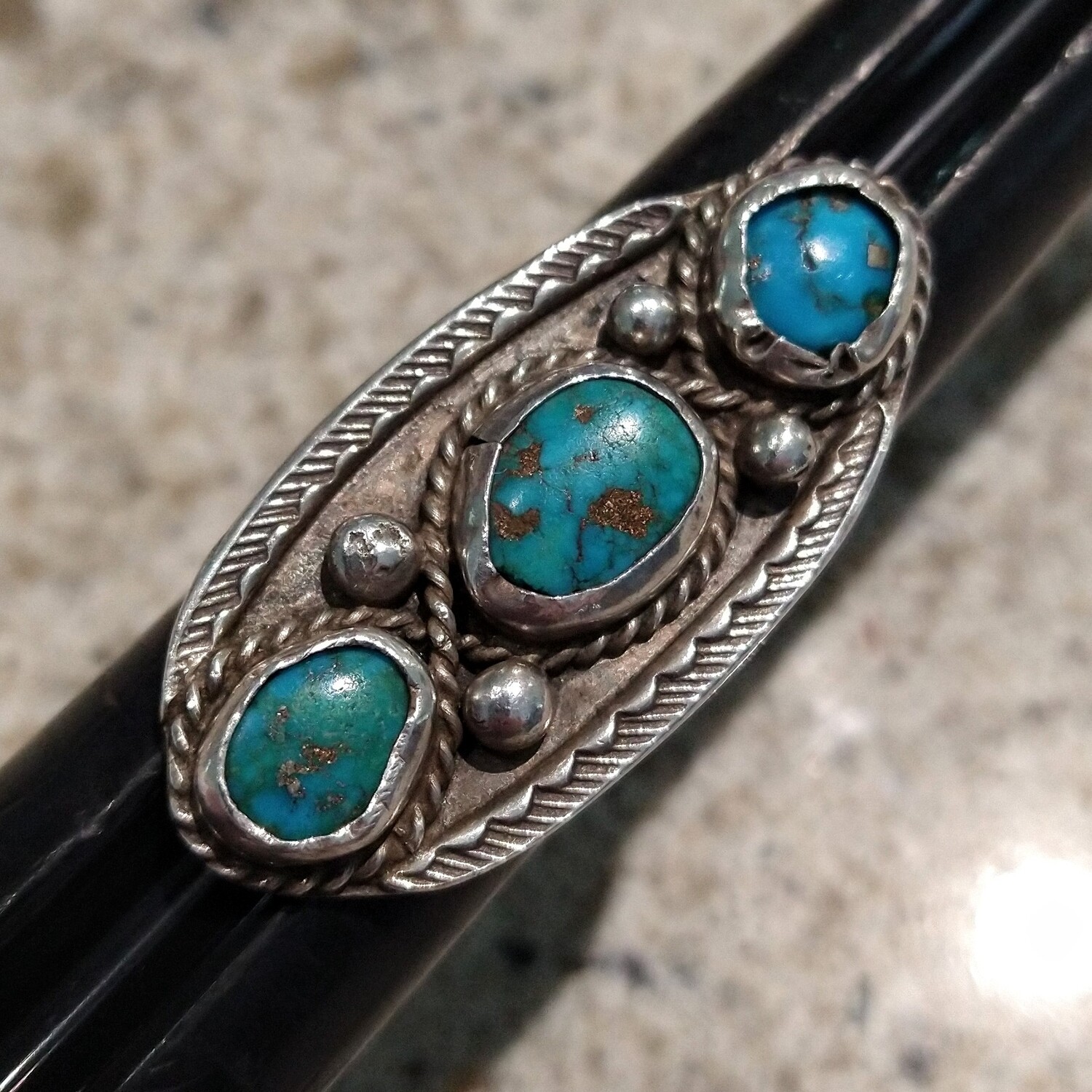 Antique Navajo Stoplight Handmade Sterling Triple Turquoise Ring size 9.25 WOW