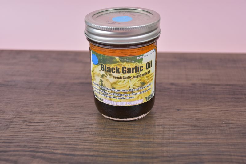 Black Garlic Oil (Vegan, Olive Oil)