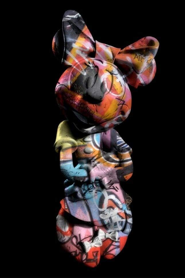 Grafitti Minnie by Monica Vincent, Background Colour: Black