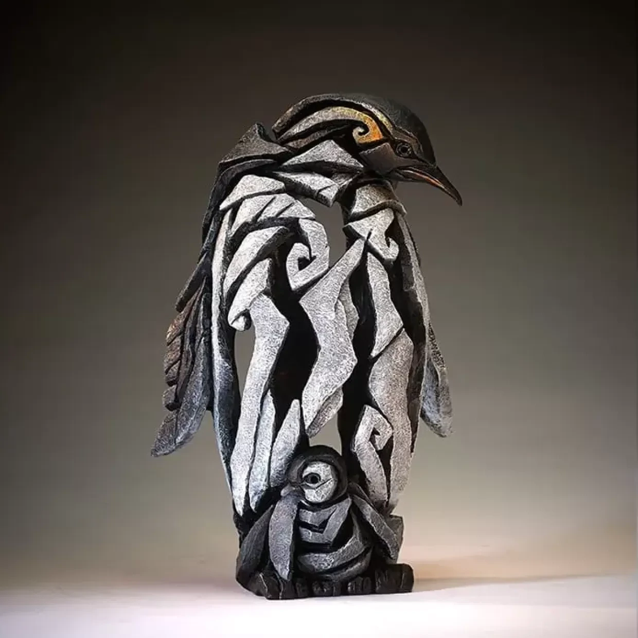 Penquin by Edge Sculpture