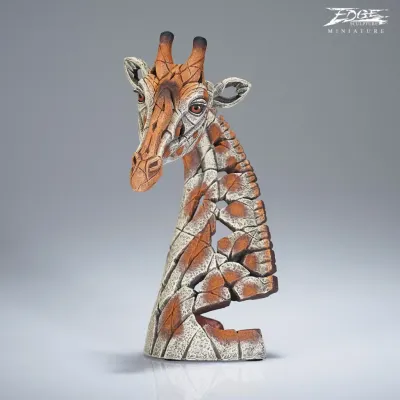 Edge Sculpture Miniature Figures