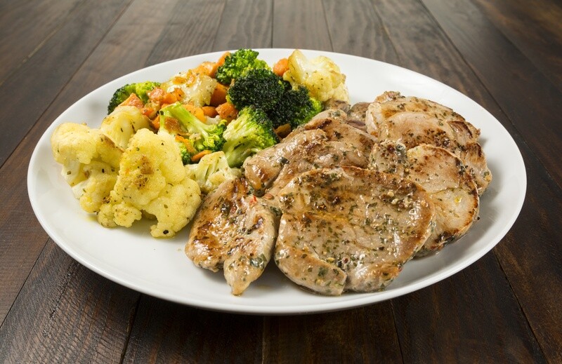 Großes Naturschnitzel vom Schweinerücken