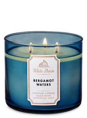 Bath and body works 3 wick candle- bergamot waters