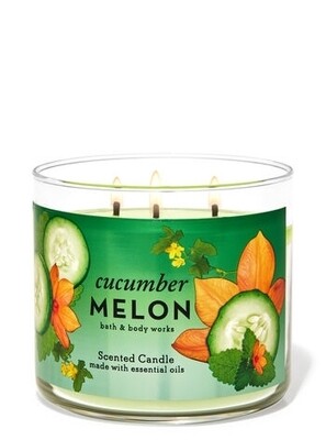 Bath and body works 3 wick candle- Cucumber melon 
