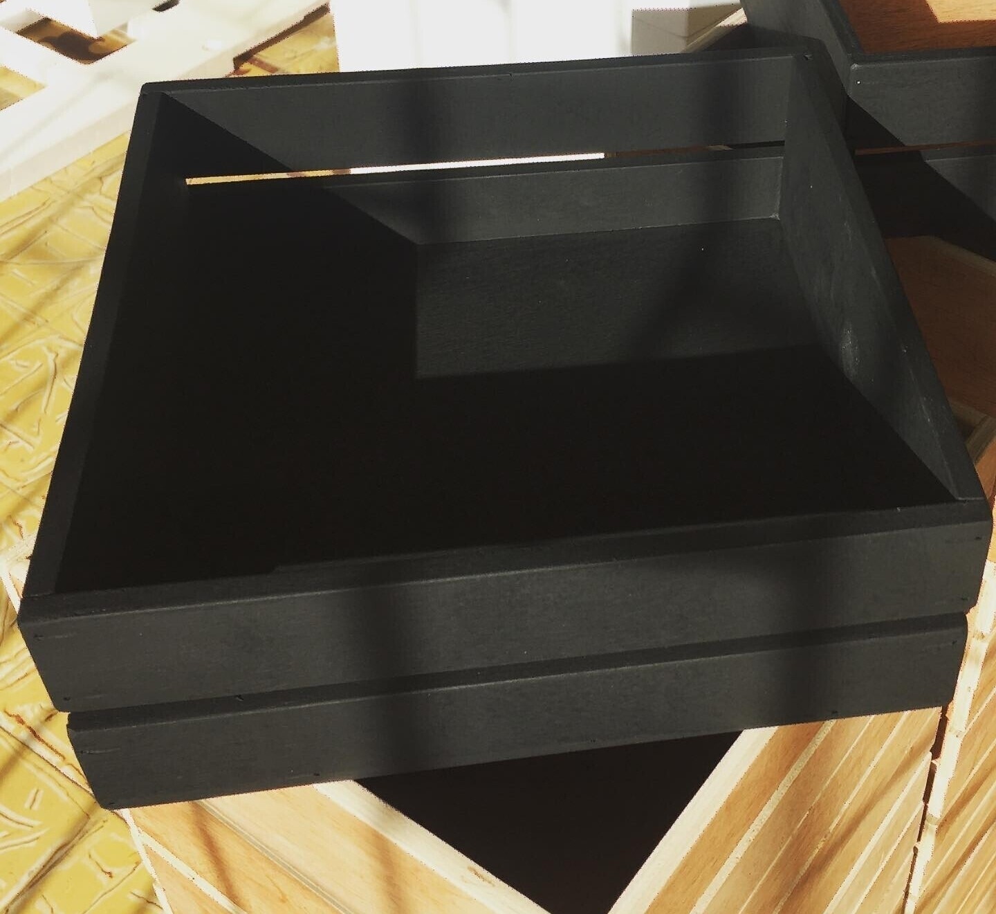 8.5x 8.5x3.5 inch black crate gift box