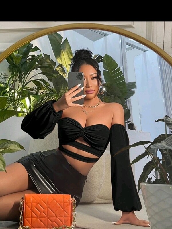 SXY Off Shoulder Twist Front Cut Out Crop Top SMALL