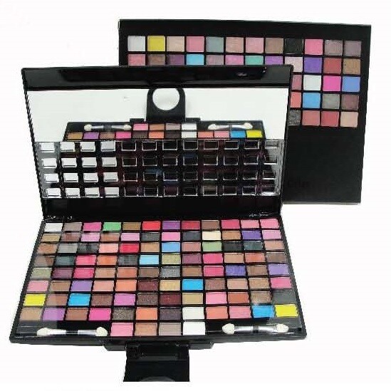 Petaca de Sombras por 100 Colores LOVE CRAZY