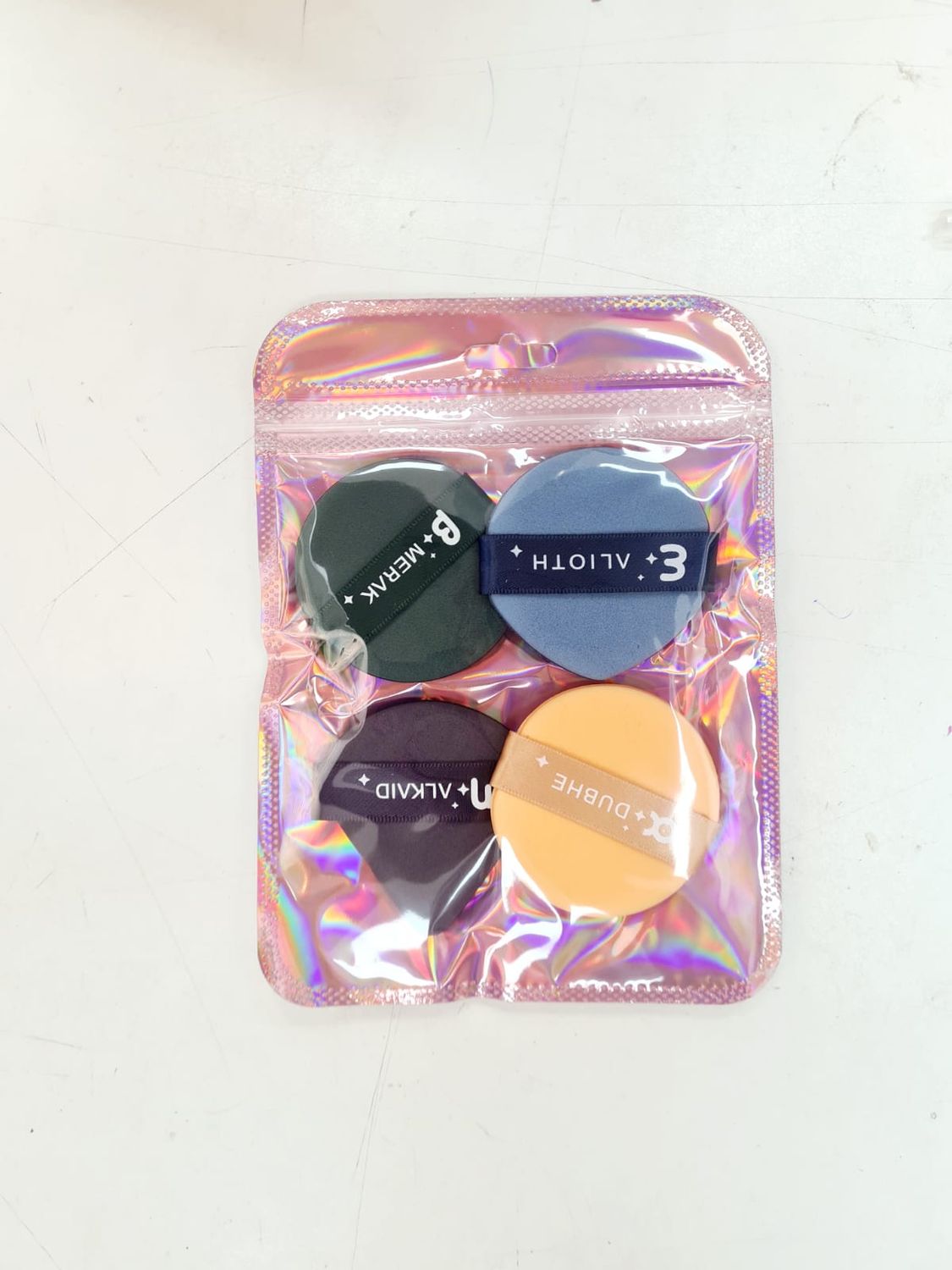 Set de Esponjas de Maquillaje - 4 Unidades con Estuche