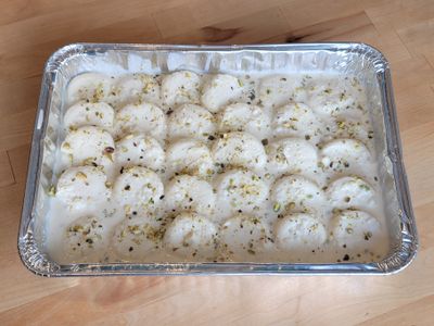 Pista Ras Malai - pan