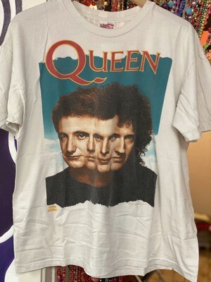 Vintage 1989 Miracle Album Cover 1992 Queen Shirt - XL Vintage 1989 Miracle Album Cover 1992 Queen Shirt - XL