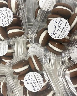 Classic Whoopie Pies