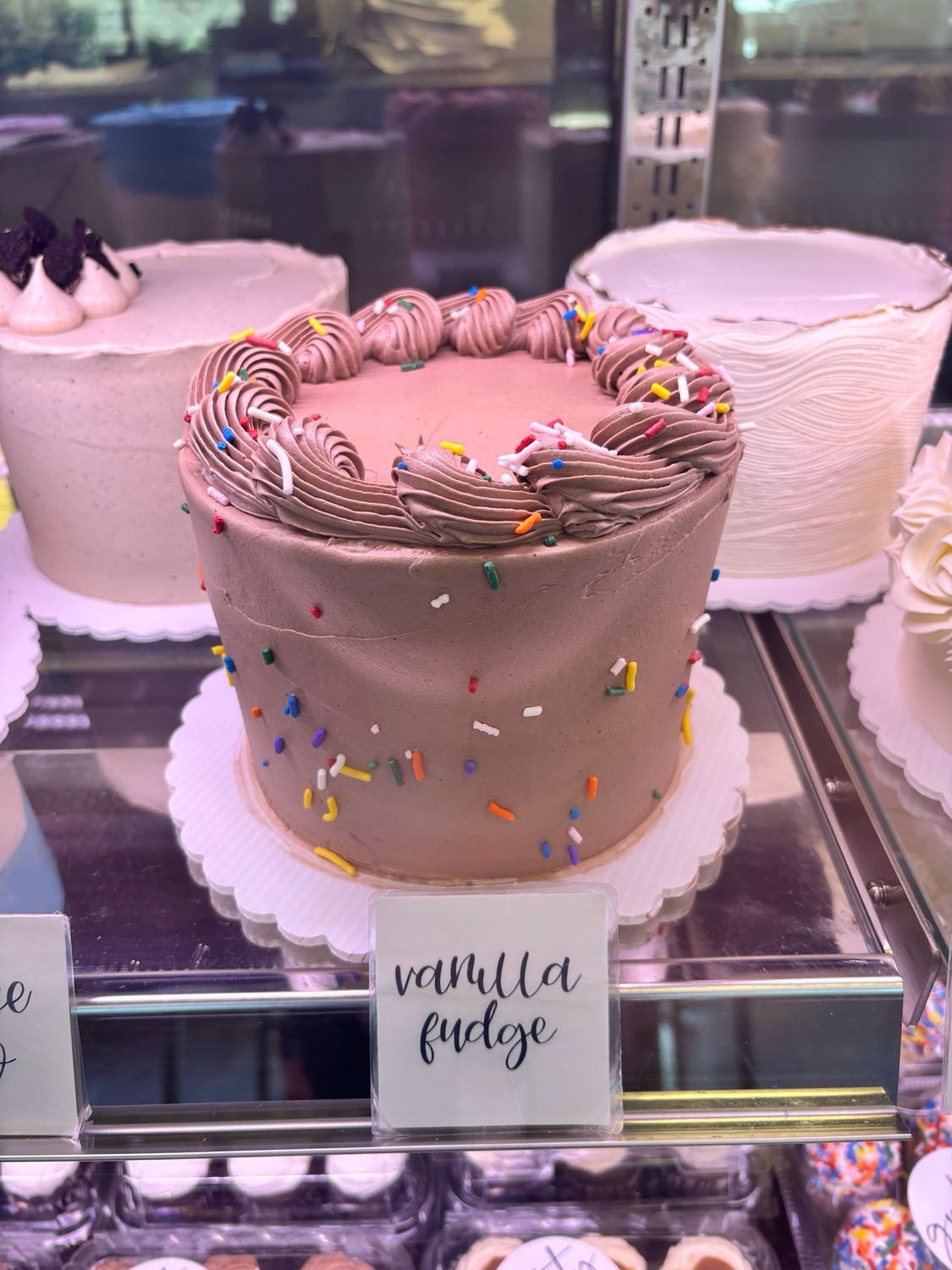 Vanilla and Fudge Cake