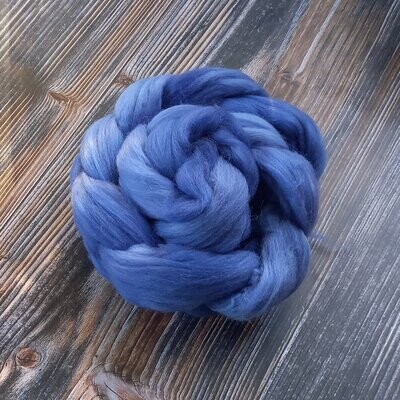 Merino Magic- handgefärbte Filzwolle Merino blau