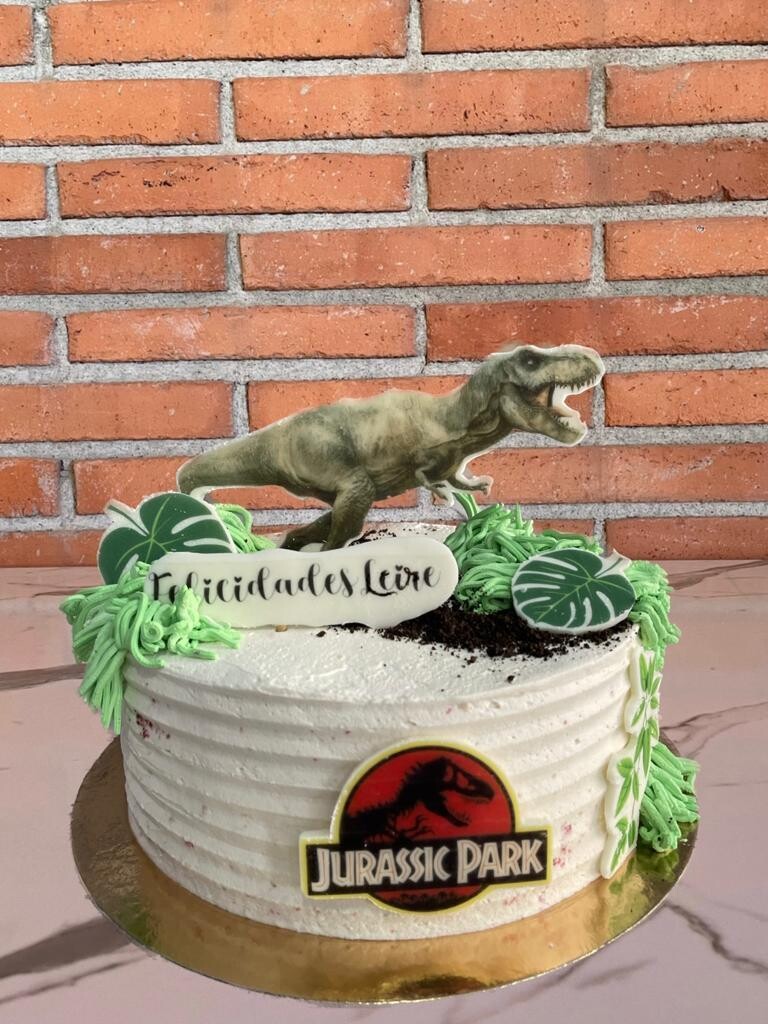 Pastel Jurassic Park desde 6 raciones
