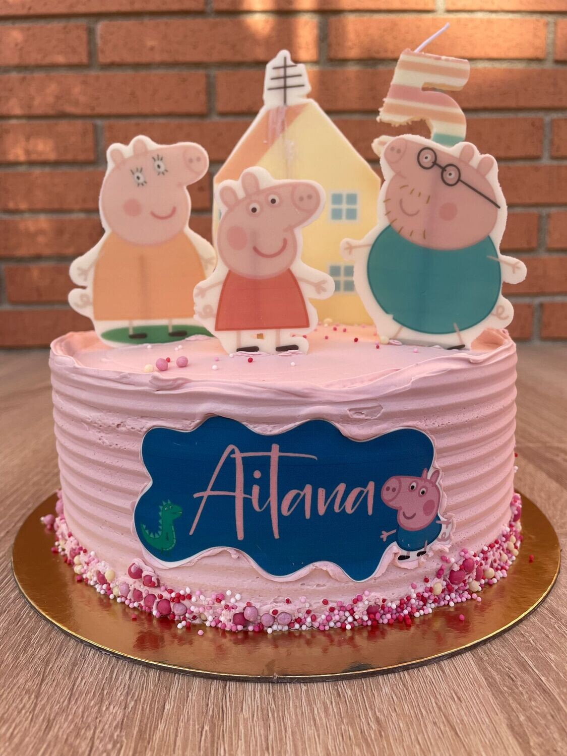 Pastel Peppa Pig desde 6 raciones