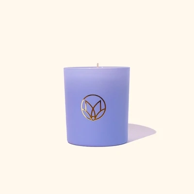 Musee Linen & Honeysuckle Soy Candle