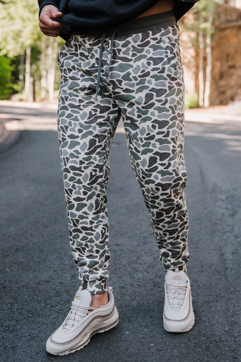 Burlebo Fleece Jogger - Classic Deer Camo