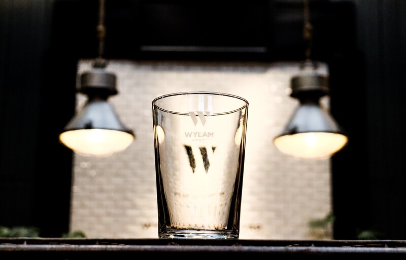 The 'W' Super Maxi Pint Glass Wylam Brewery Buy Online