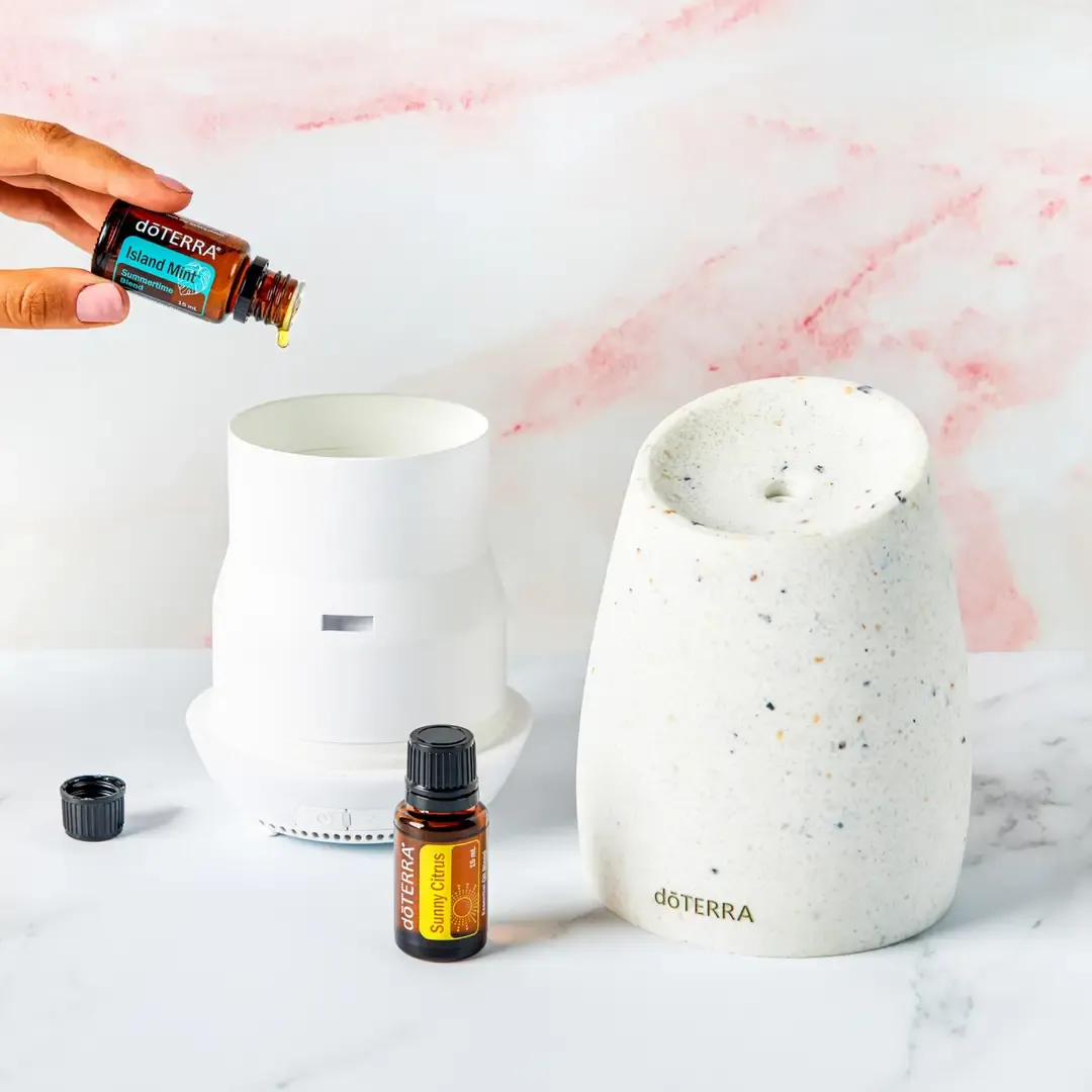 ドテラ　doTERRA　ロームディフューザー　新品未開封 Amazon.co.jp: doTERRA ロームディフューザー : ドラッグストア