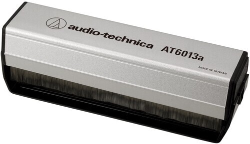 Audio Technica Carbon Fiber Anti-Static Brush 