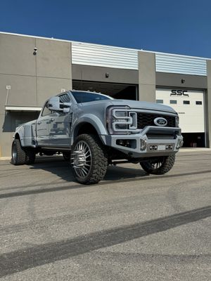 PRERUNNER BUMPER FORD F-450/F-550 2023-2024