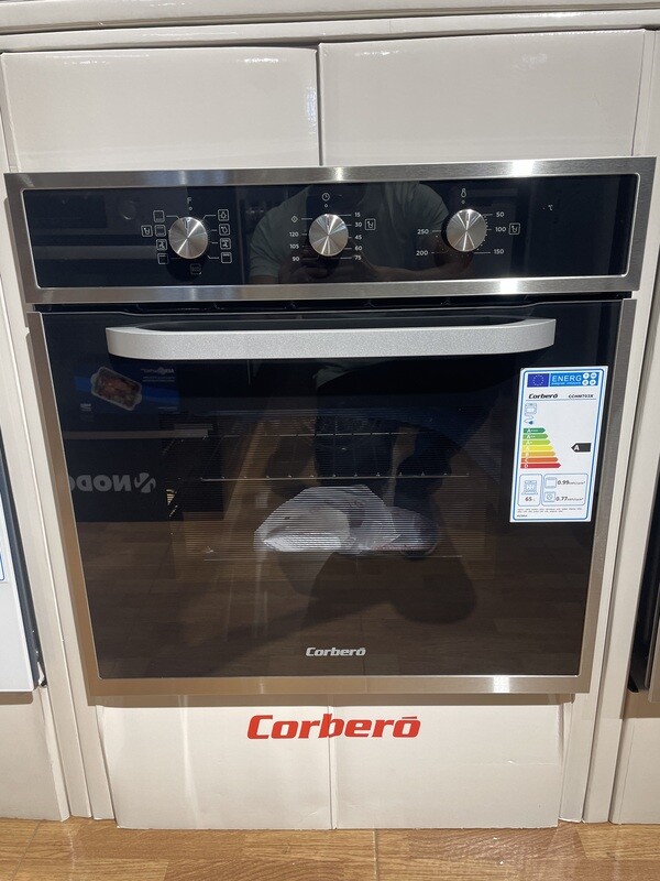 Horno Corbero CCHM703X Multif. 65L