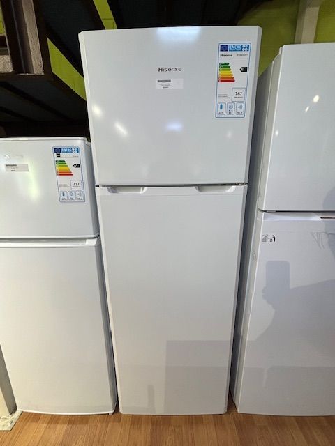 FRIGORIFICO 2P HISENSE RT393D4AW1
