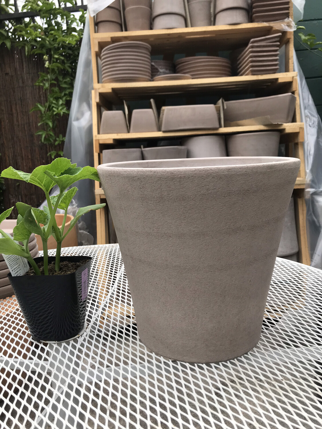 Cone Pot - Graphite - 12.2&#39;&#39;/31cm