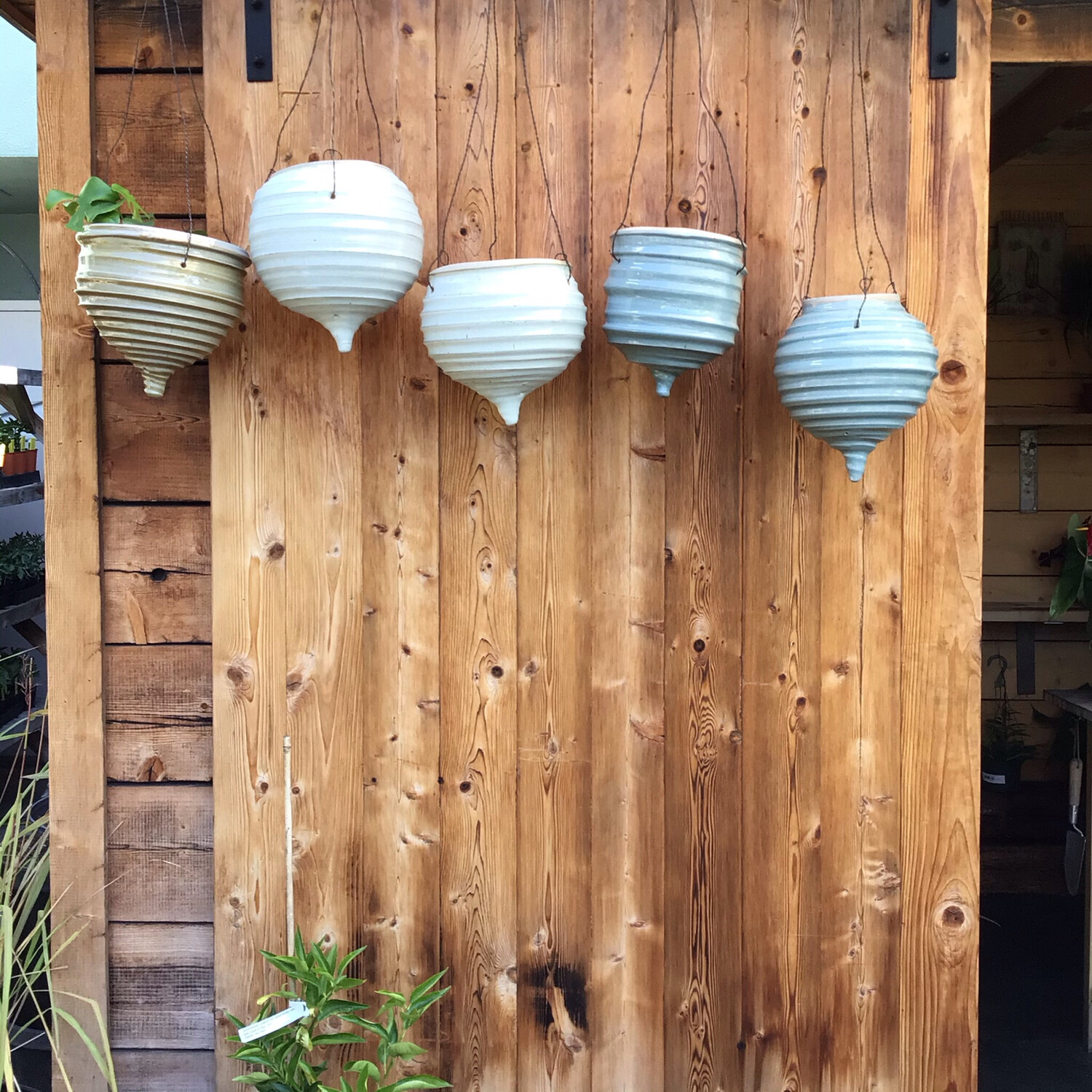 LA Clay Co - large hanging planter