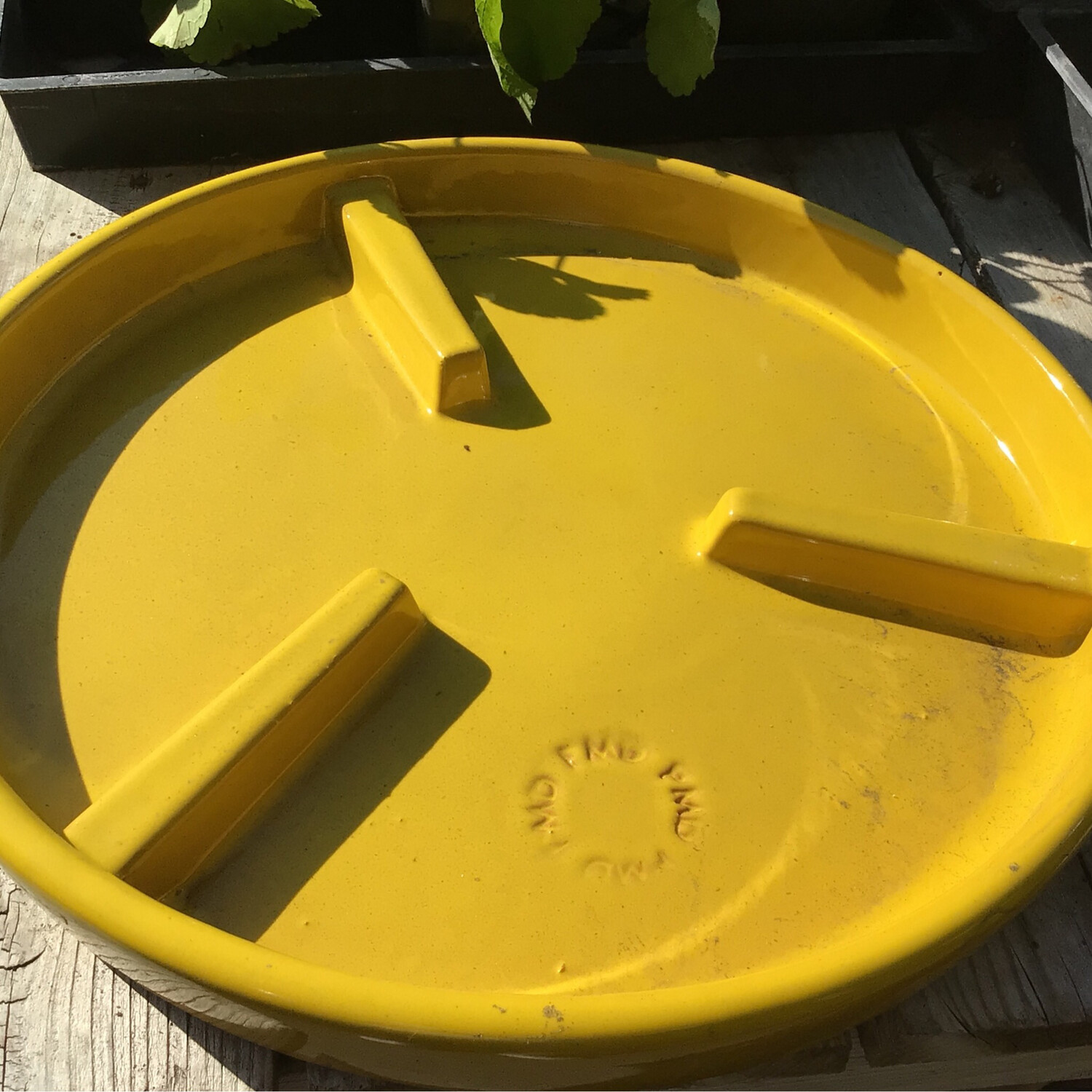 15&quot; Glaze Deep Rib Saucer - SUNFLOWER YELLOW